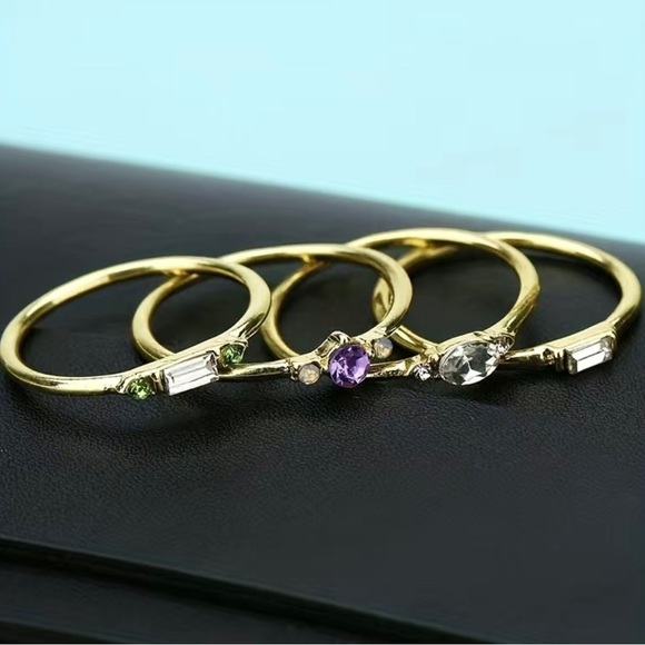 4 piece classic stackable 14k gold plated rings - Picture 3 of 7